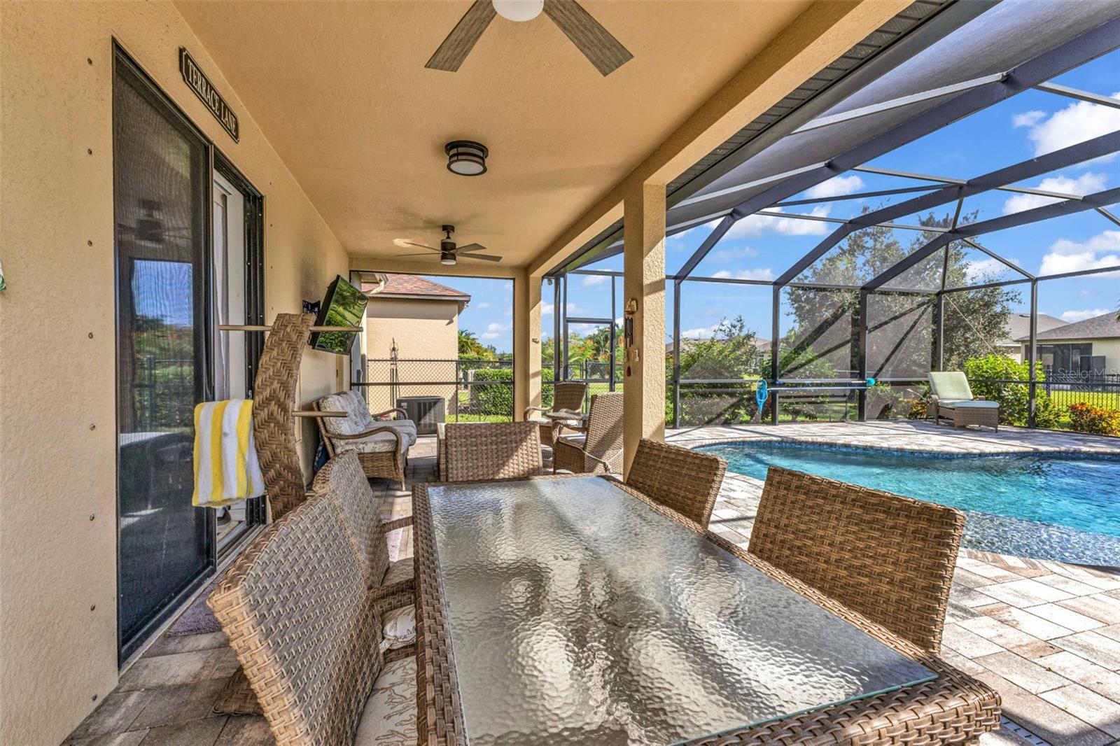 Image 43 of 61 For 4093 River Bank Way