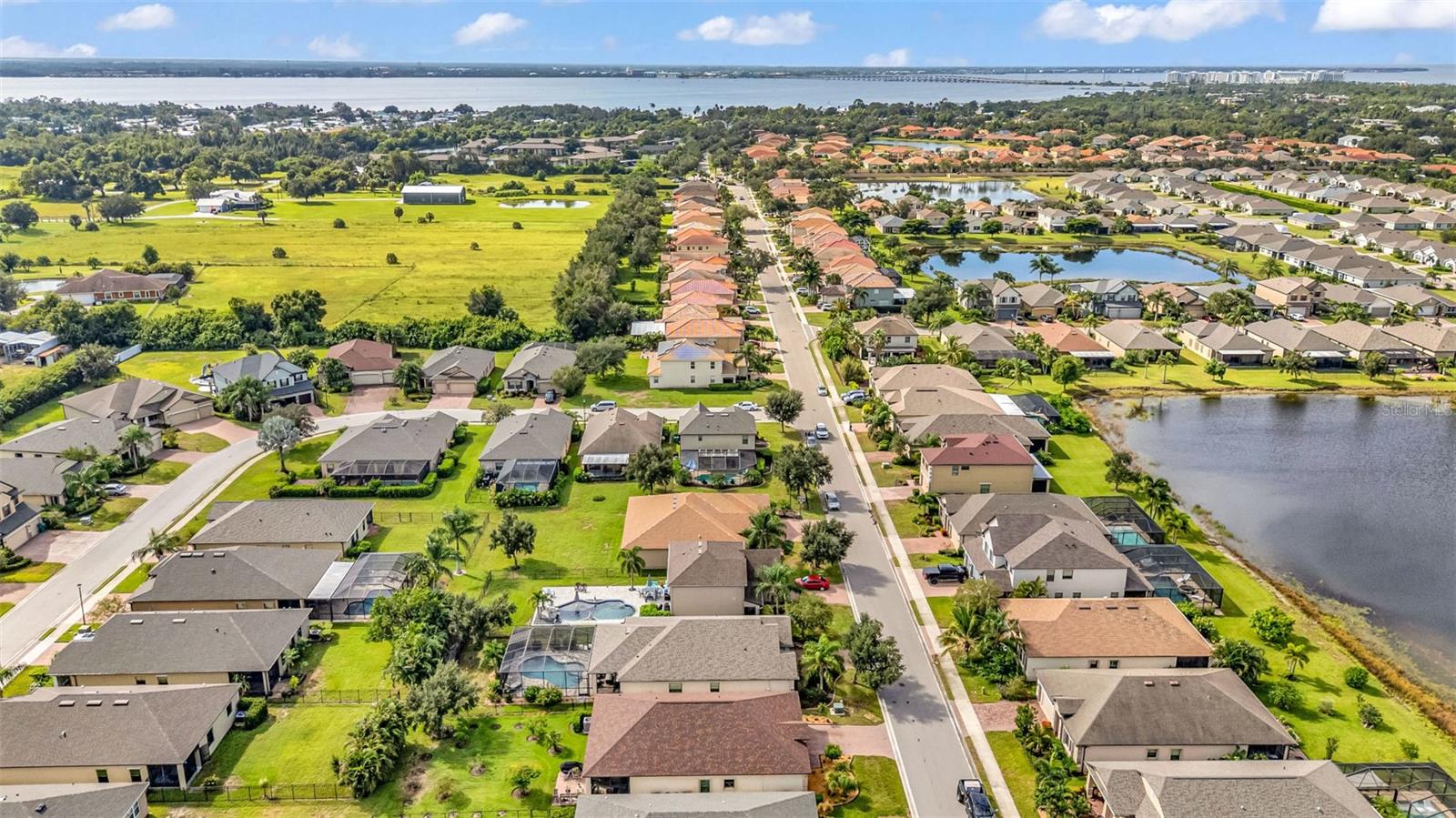 Image 52 of 61 For 4093 River Bank Way