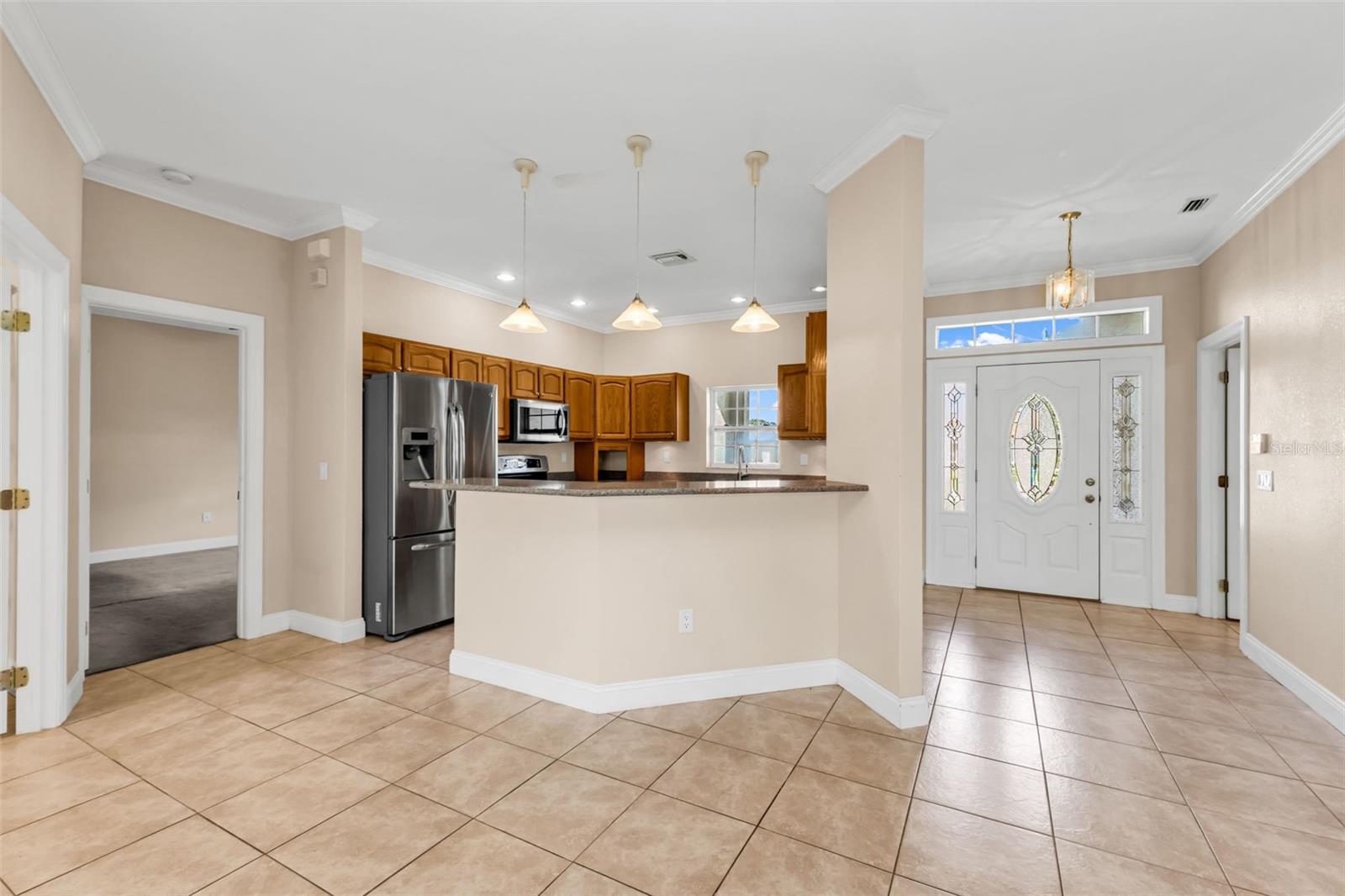 Image 10 of 39 For 25385 Sullan Court