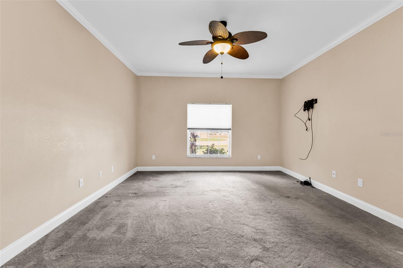 Image 17 of 39 For 25385 Sullan Court