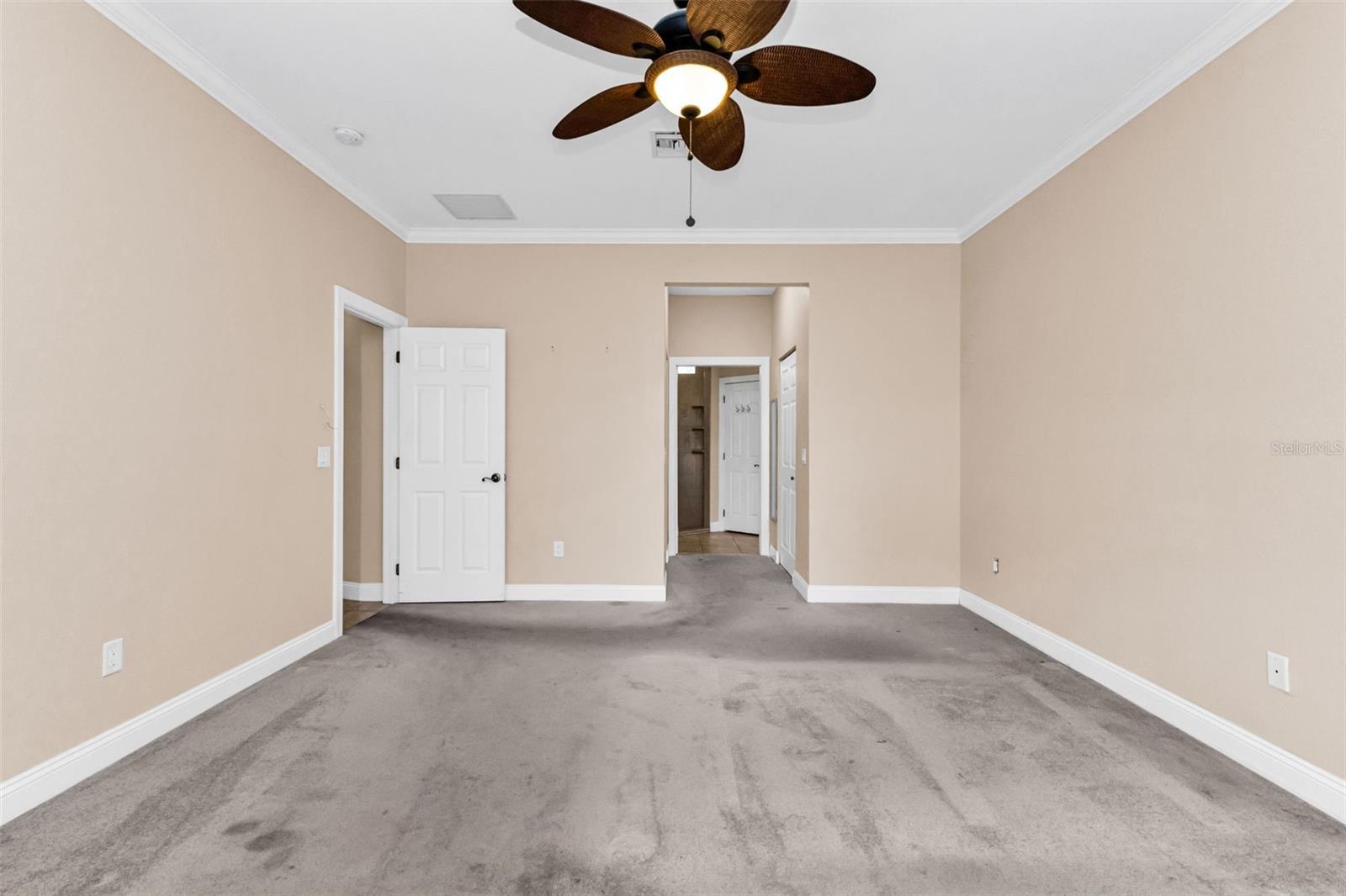 Image 18 of 39 For 25385 Sullan Court