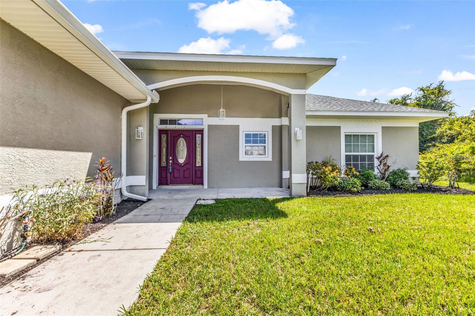 Image 3 of 39 For 25385 Sullan Court