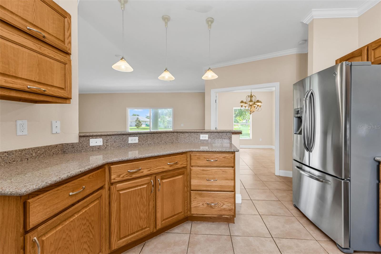 Image 6 of 39 For 25385 Sullan Court