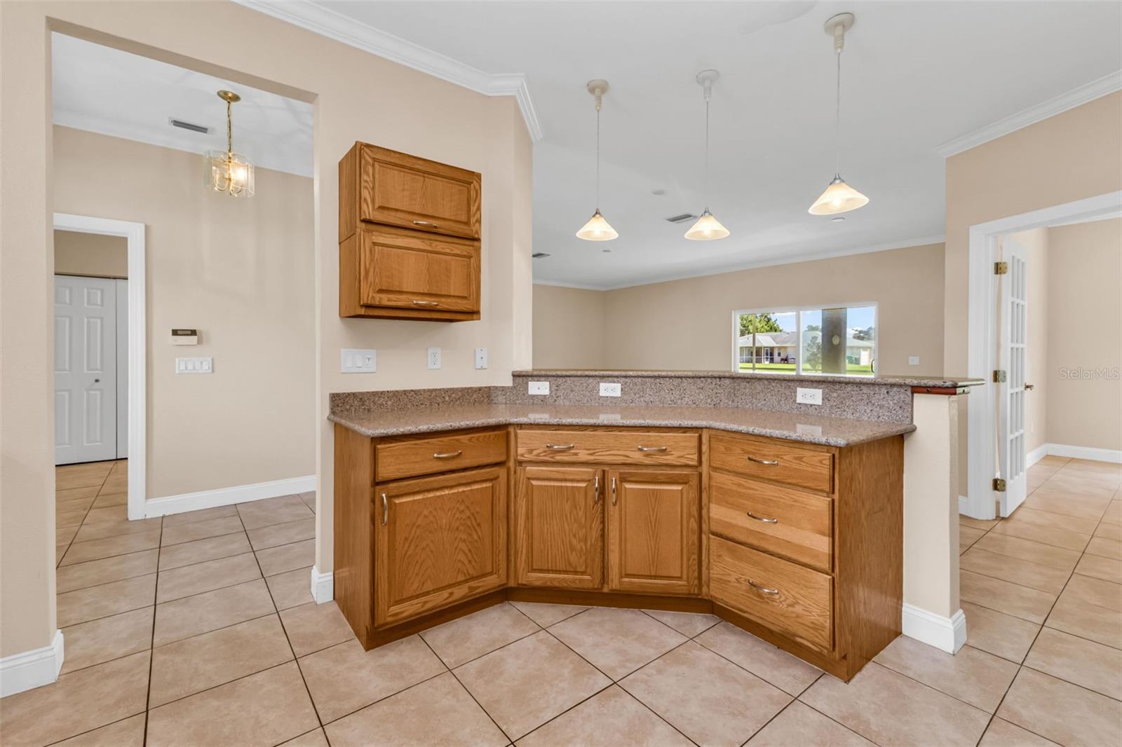 Image 7 of 39 For 25385 Sullan Court