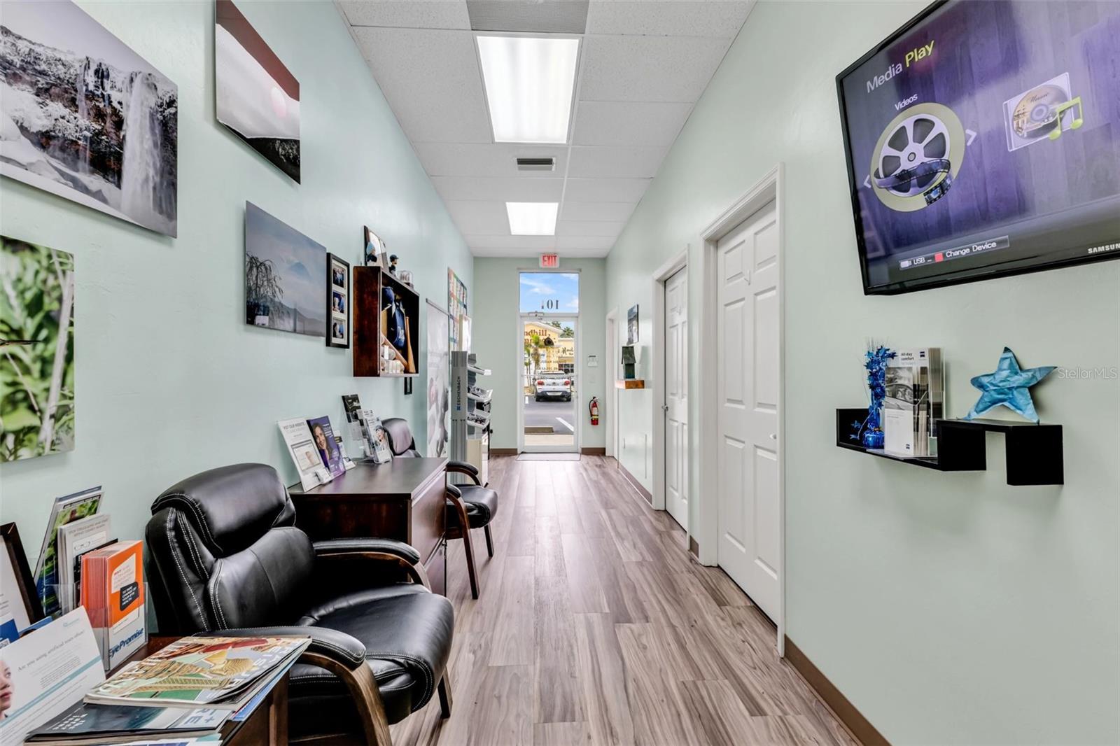 Image 2 of 10 For 24420 Sandhill Boulevard 101