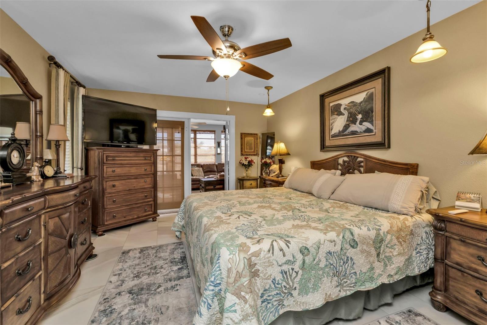 Image 16 of 82 For 27409 Voyageur Drive