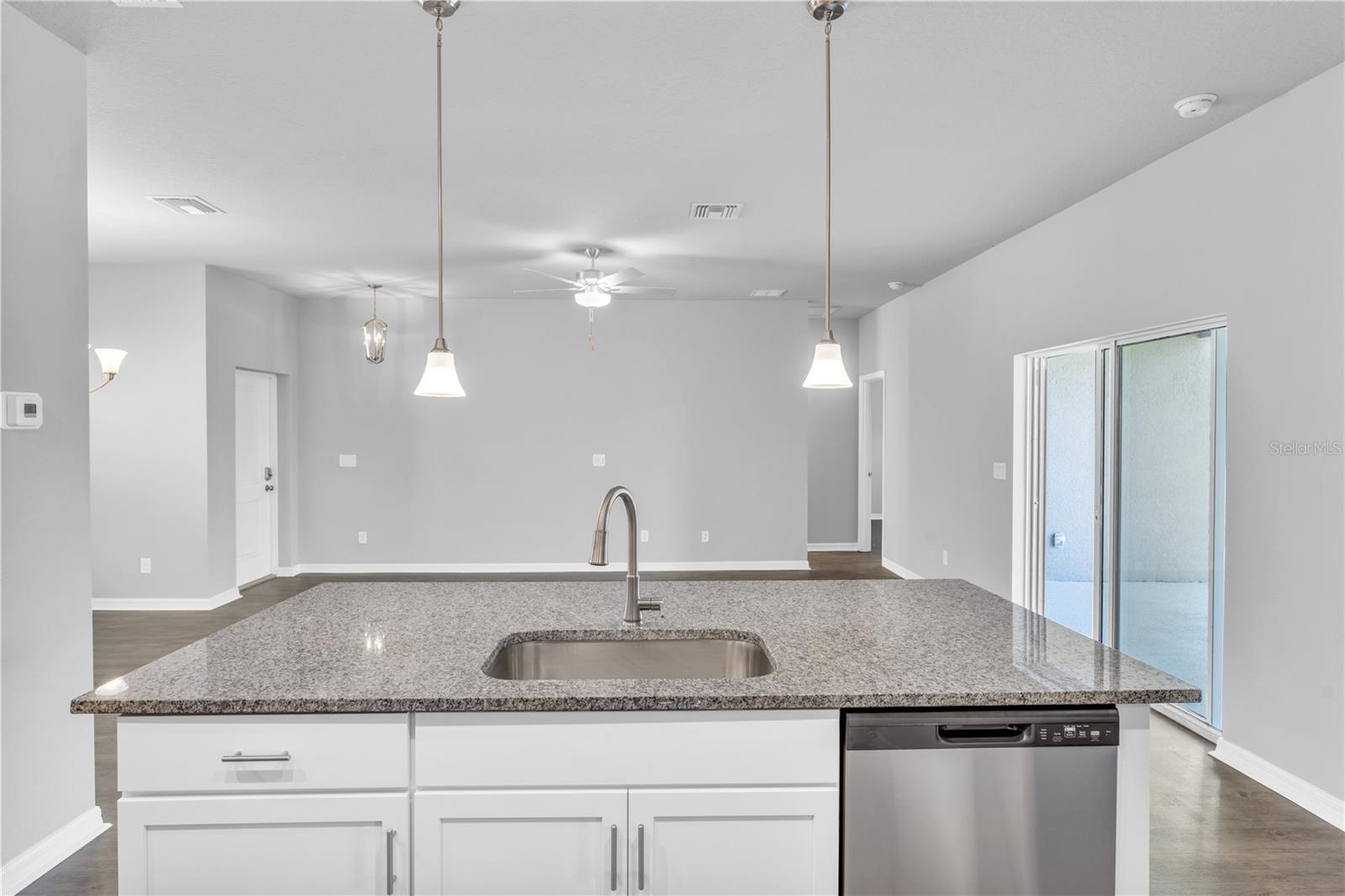 Image 11 of 25 For 14309 Aldridge Avenue