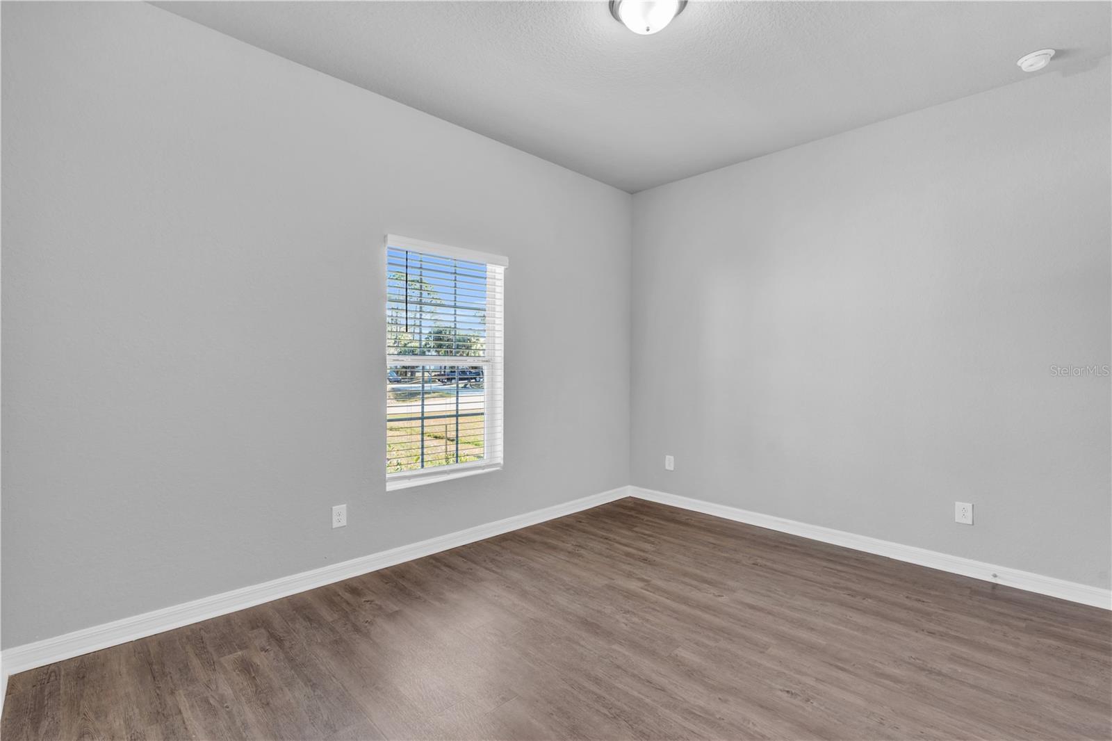 Image 15 of 25 For 14309 Aldridge Avenue