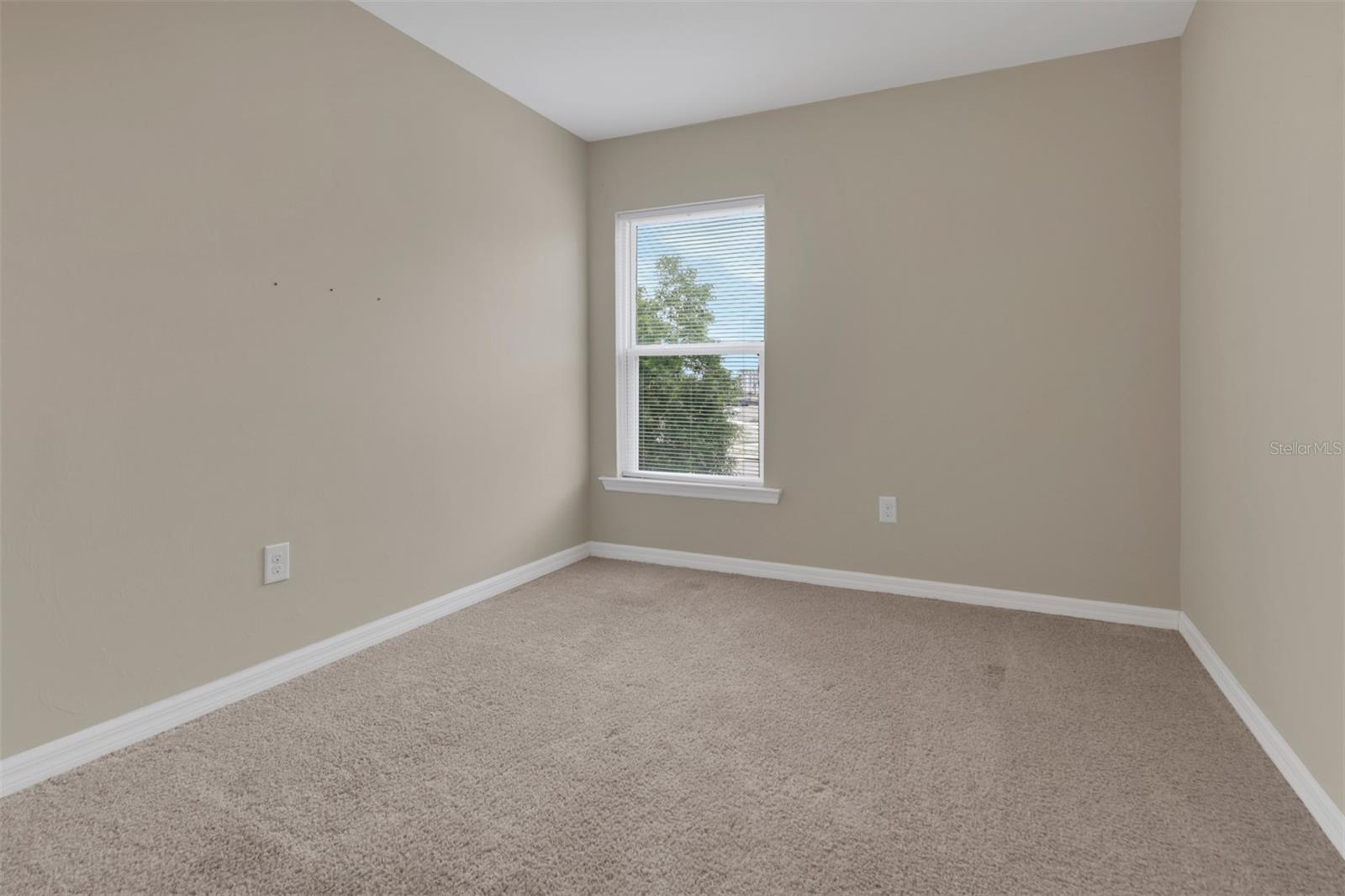 Image 22 of 24 For 3779 Crofton Court