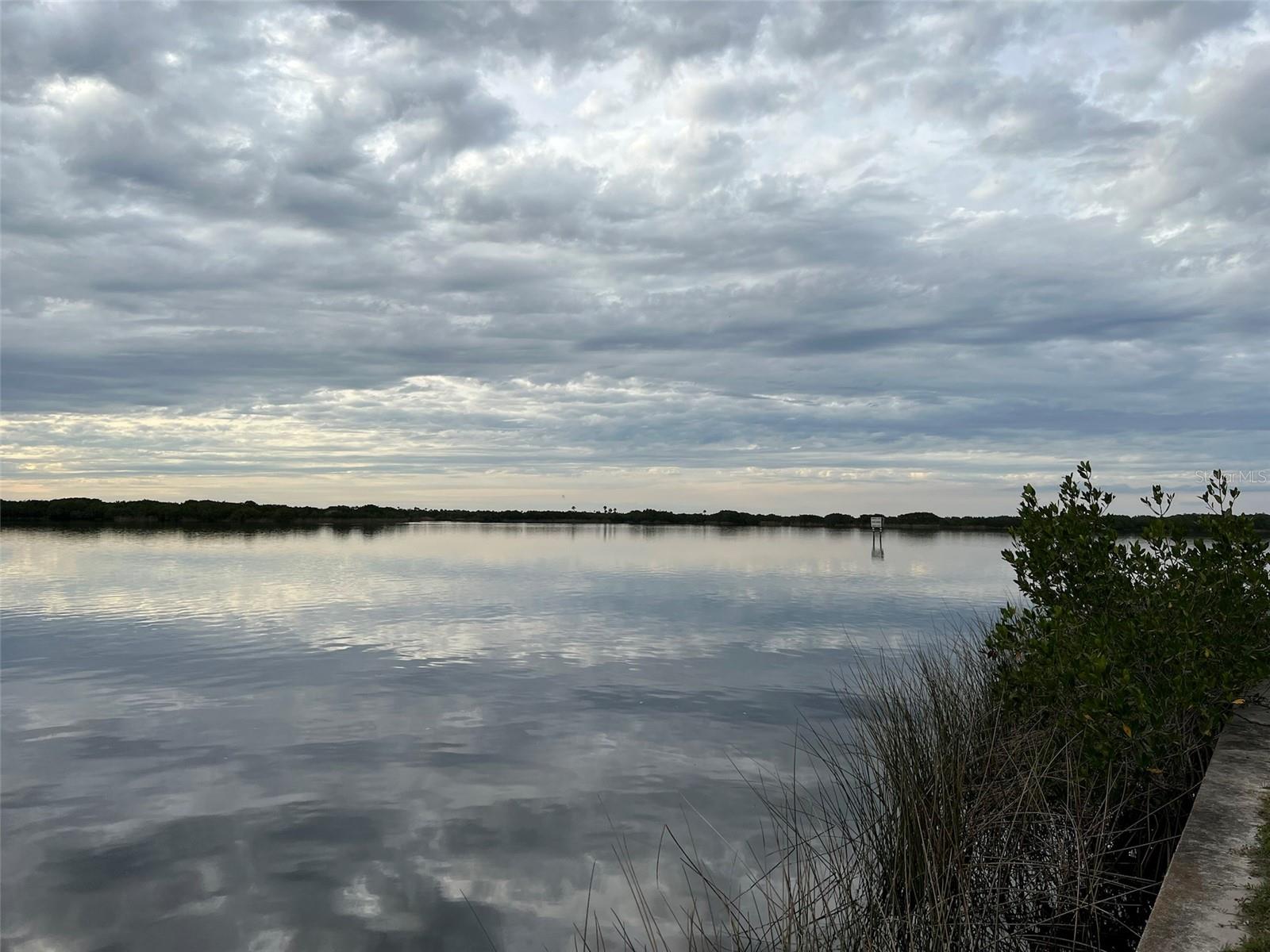 Image 28 of 33 For 36 Vine Circle