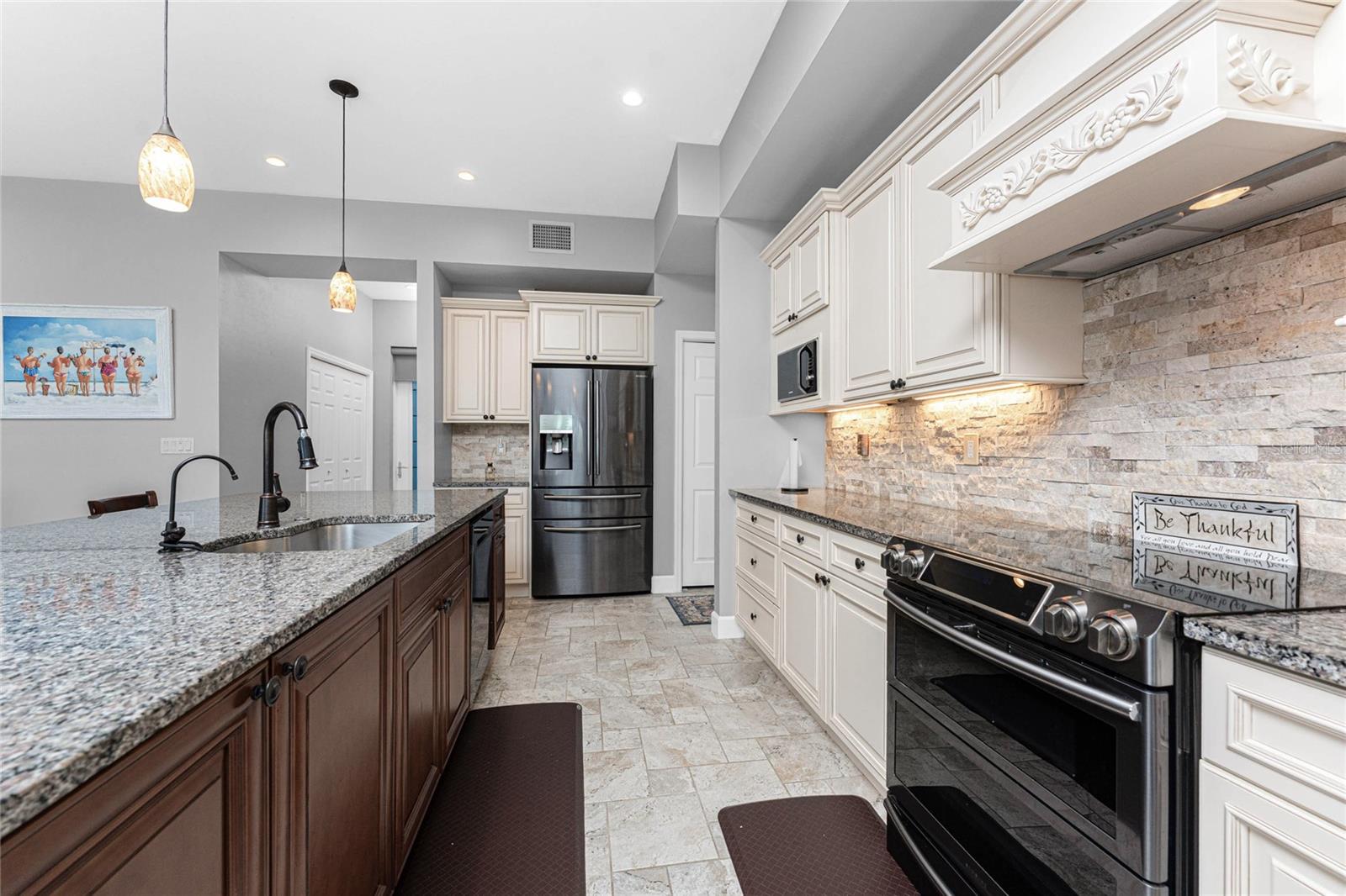 Image 13 of 85 For 16386 Nogales Court