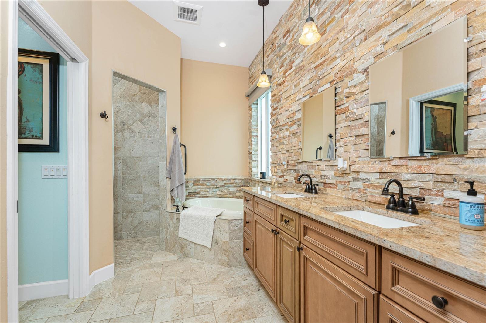 Image 32 of 85 For 16386 Nogales Court