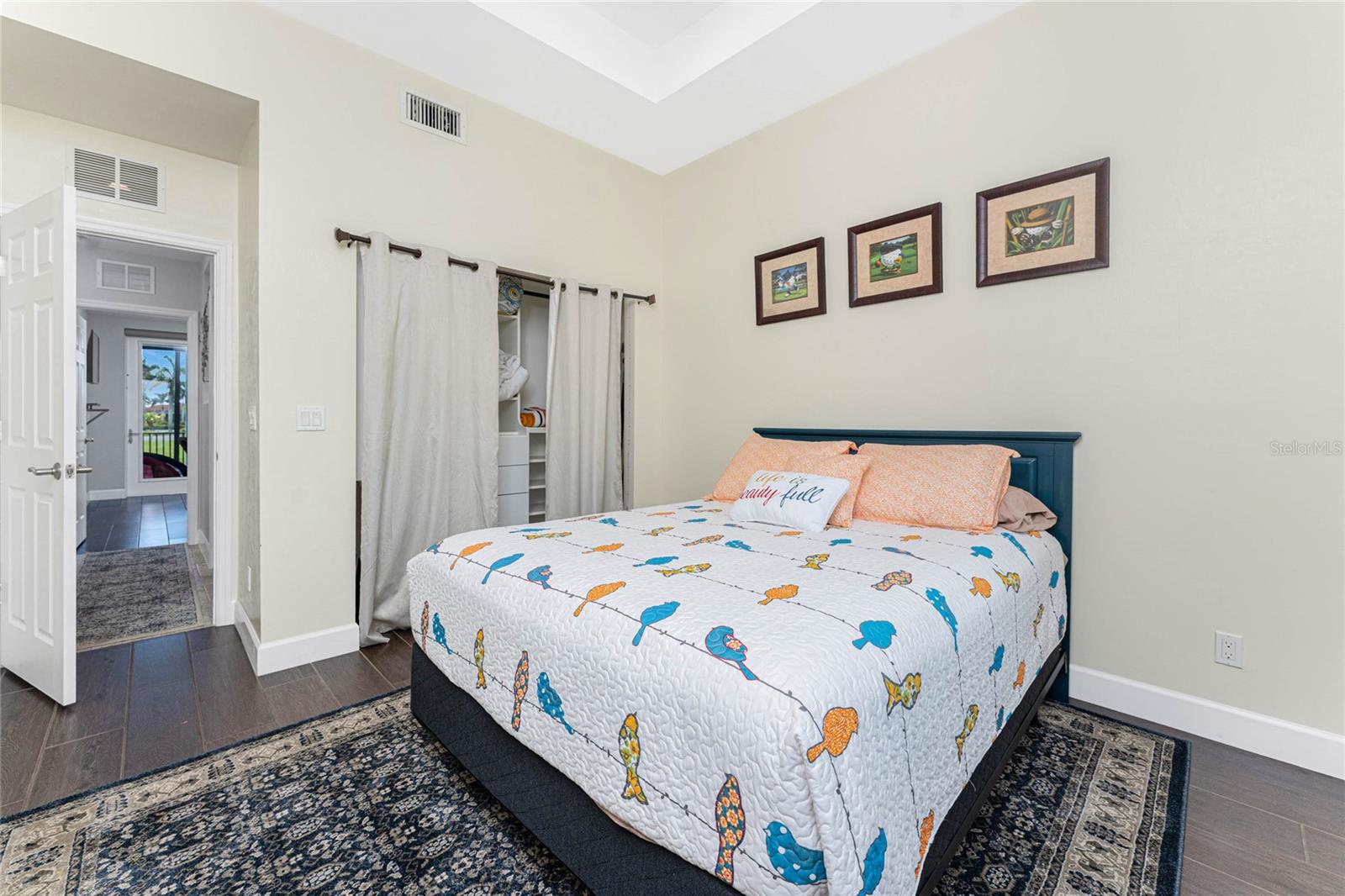 Image 36 of 85 For 16386 Nogales Court