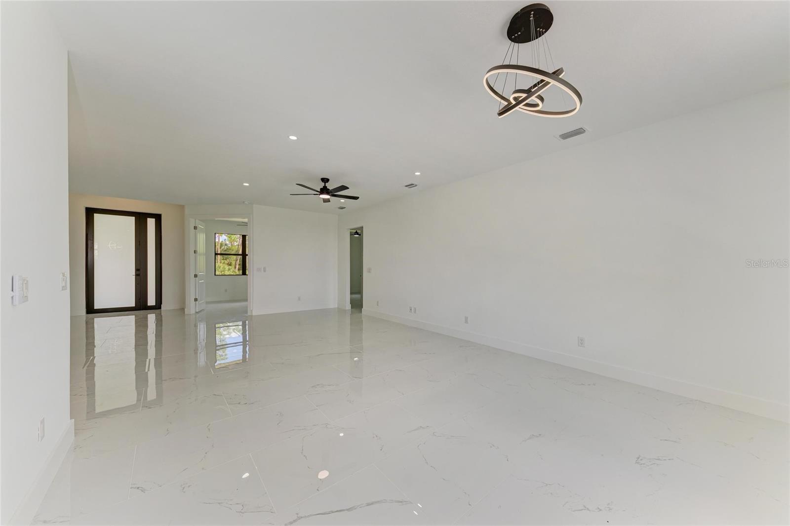 Image 20 of 62 For 16760 Acapulco Road