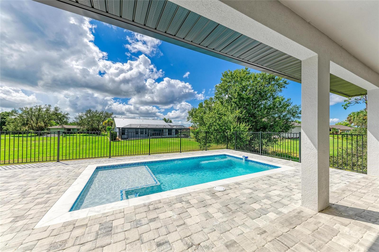 Image 50 of 62 For 16760 Acapulco Road