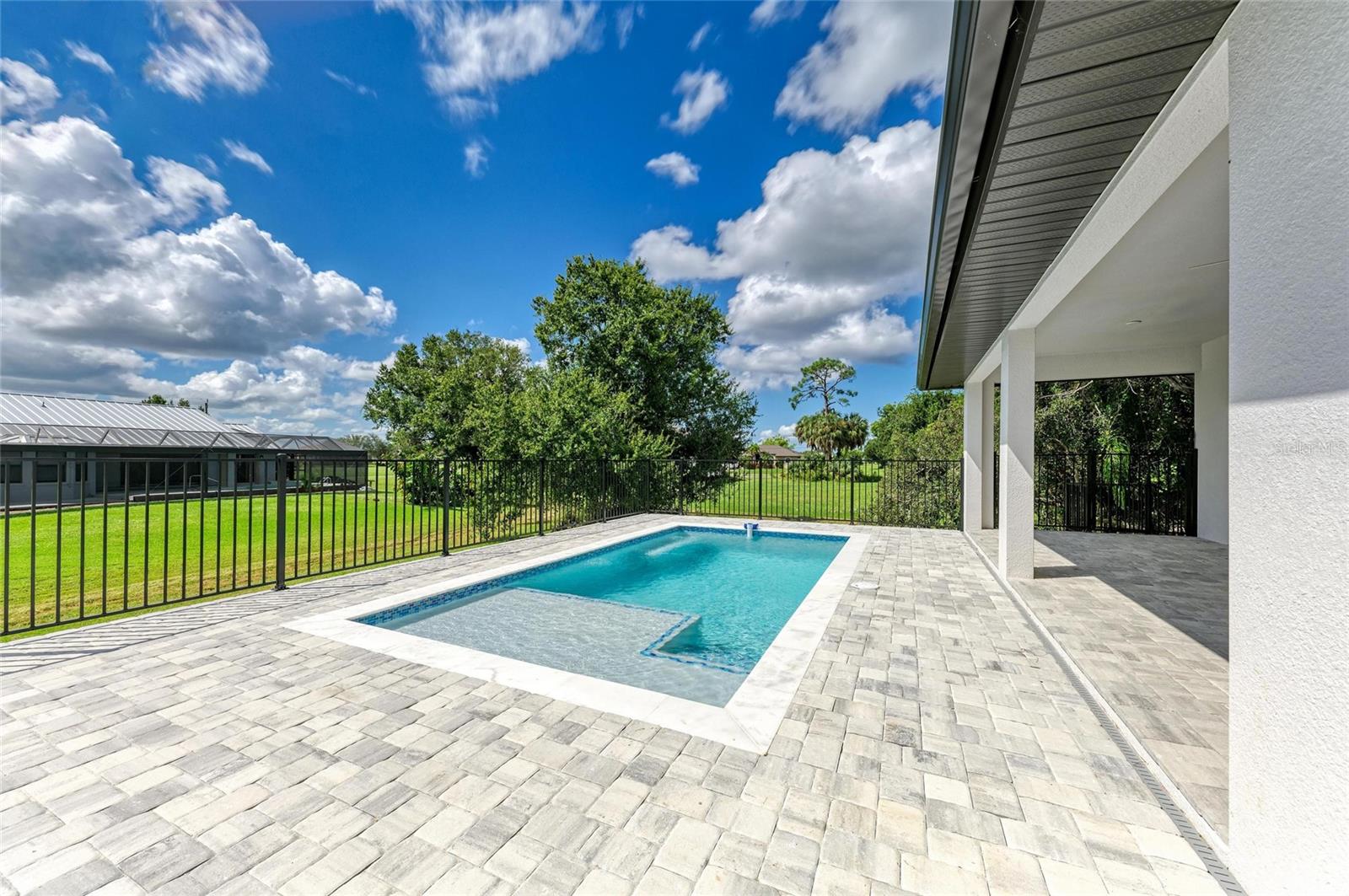 Image 51 of 62 For 16760 Acapulco Road