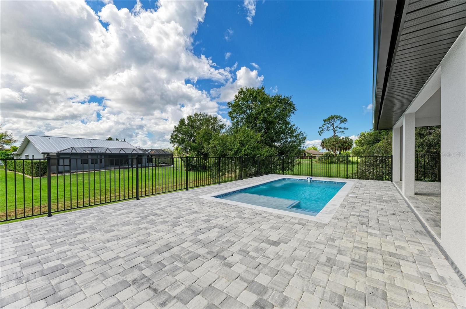 Image 58 of 62 For 16760 Acapulco Road