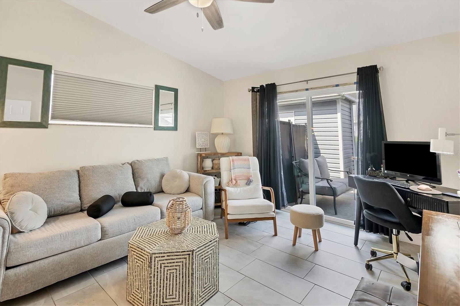 Image 24 of 39 For 3300 Loveland Boulevard 1001