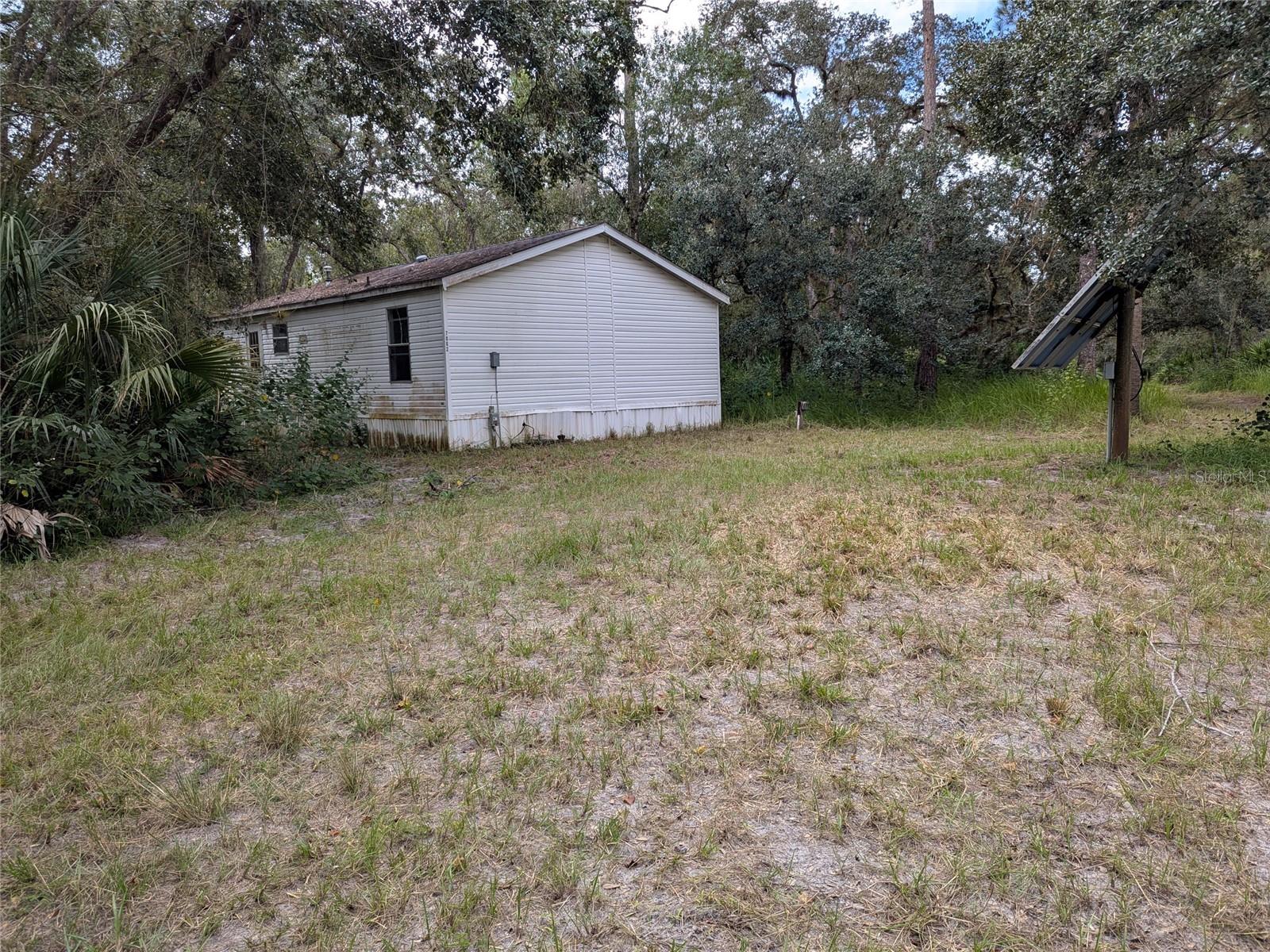 Image 5 of 49 For 7062 Crooked Creek Lane