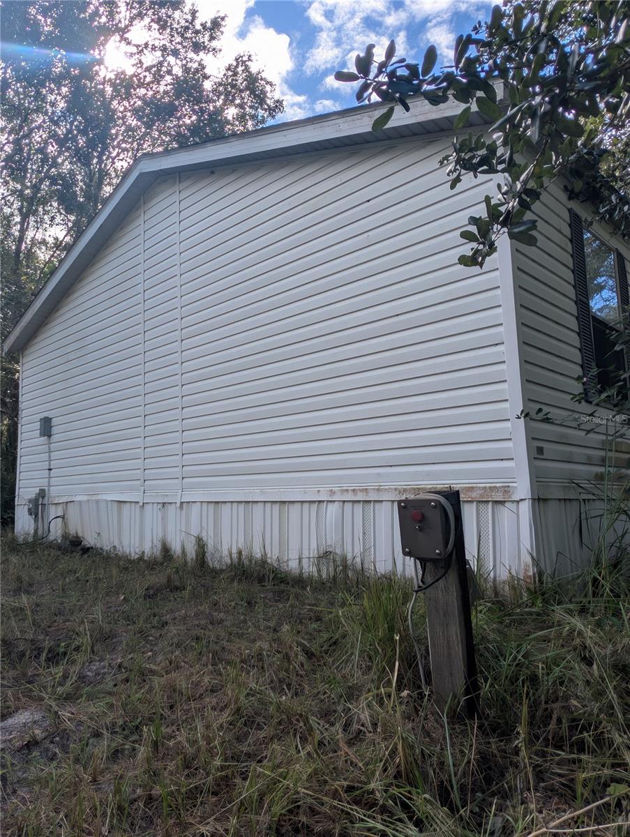 Image 7 of 49 For 7062 Crooked Creek Lane