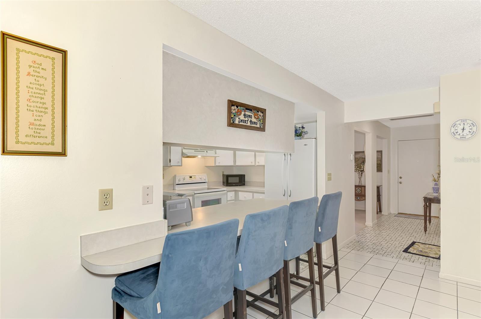 Image 25 of 62 For 917 Tropical Avenue Nw