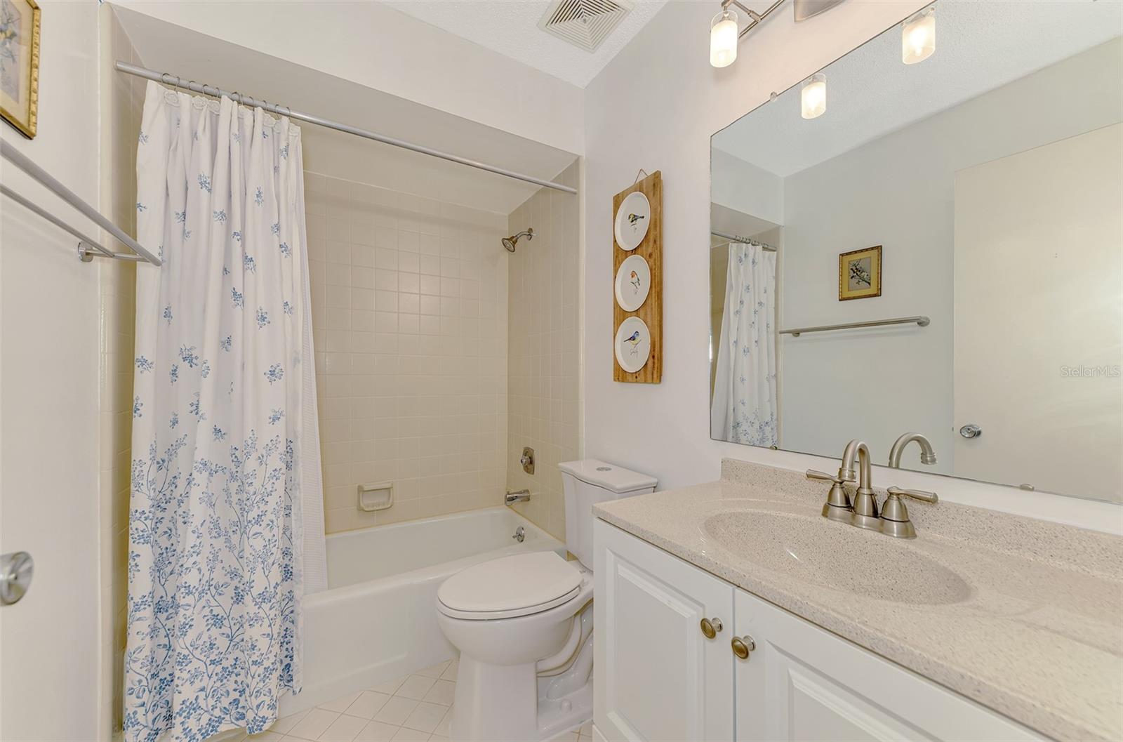 Image 43 of 62 For 917 Tropical Avenue Nw