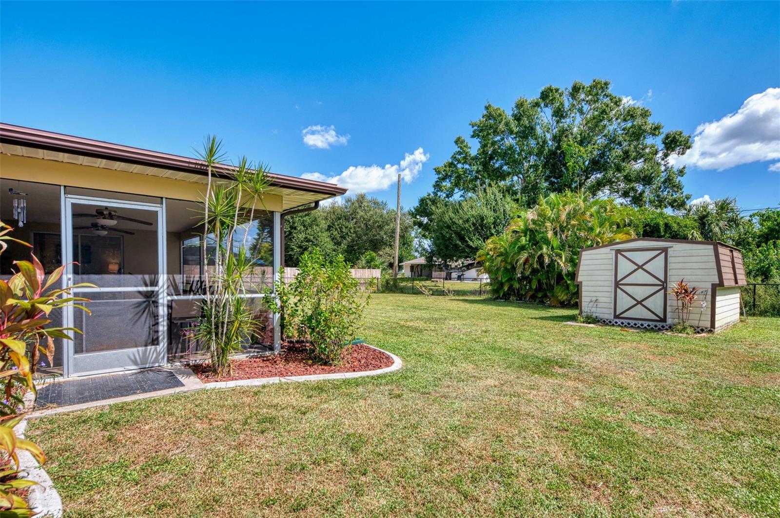 Image 48 of 62 For 917 Tropical Avenue Nw