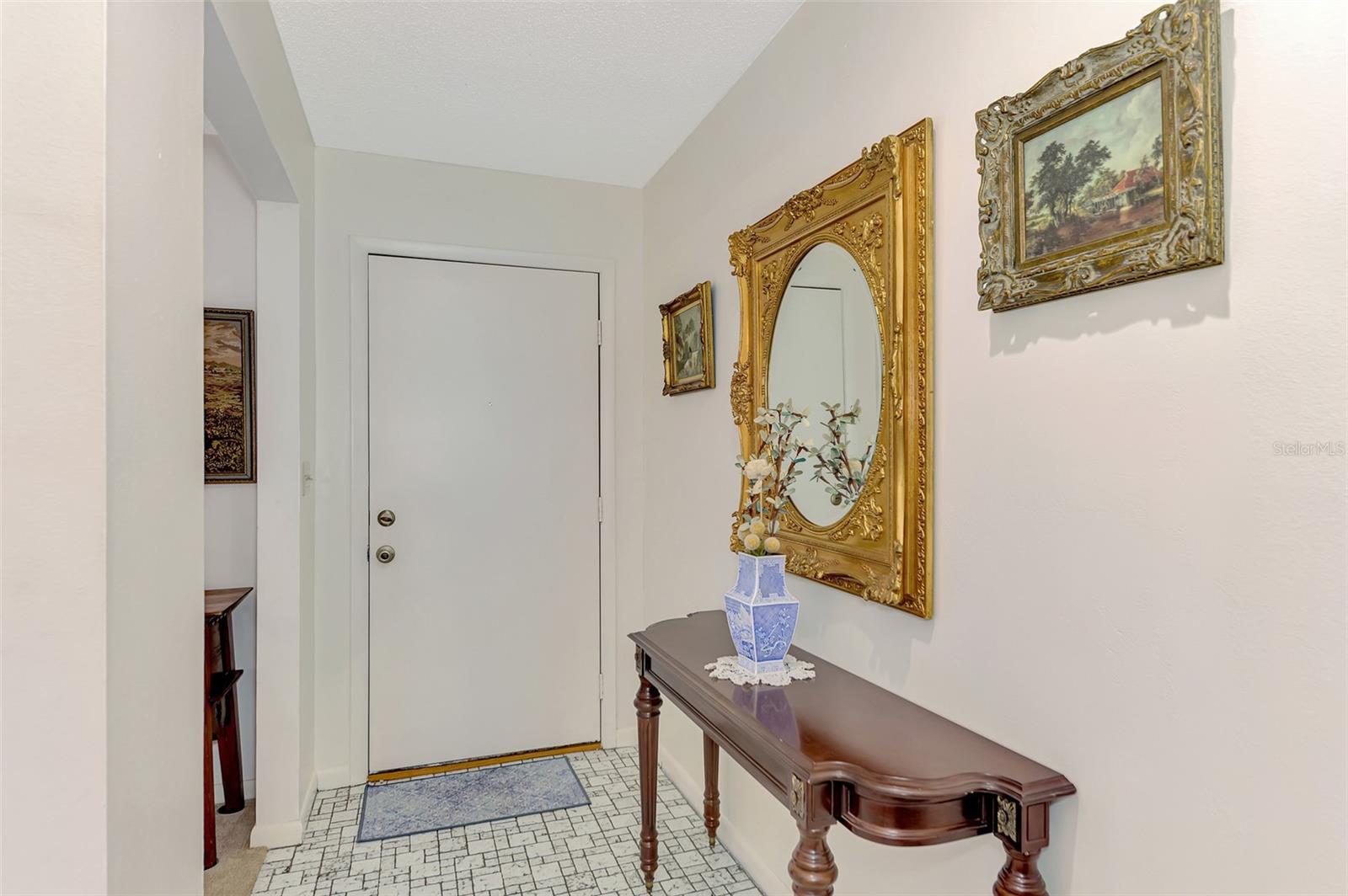 Image 7 of 62 For 917 Tropical Avenue Nw