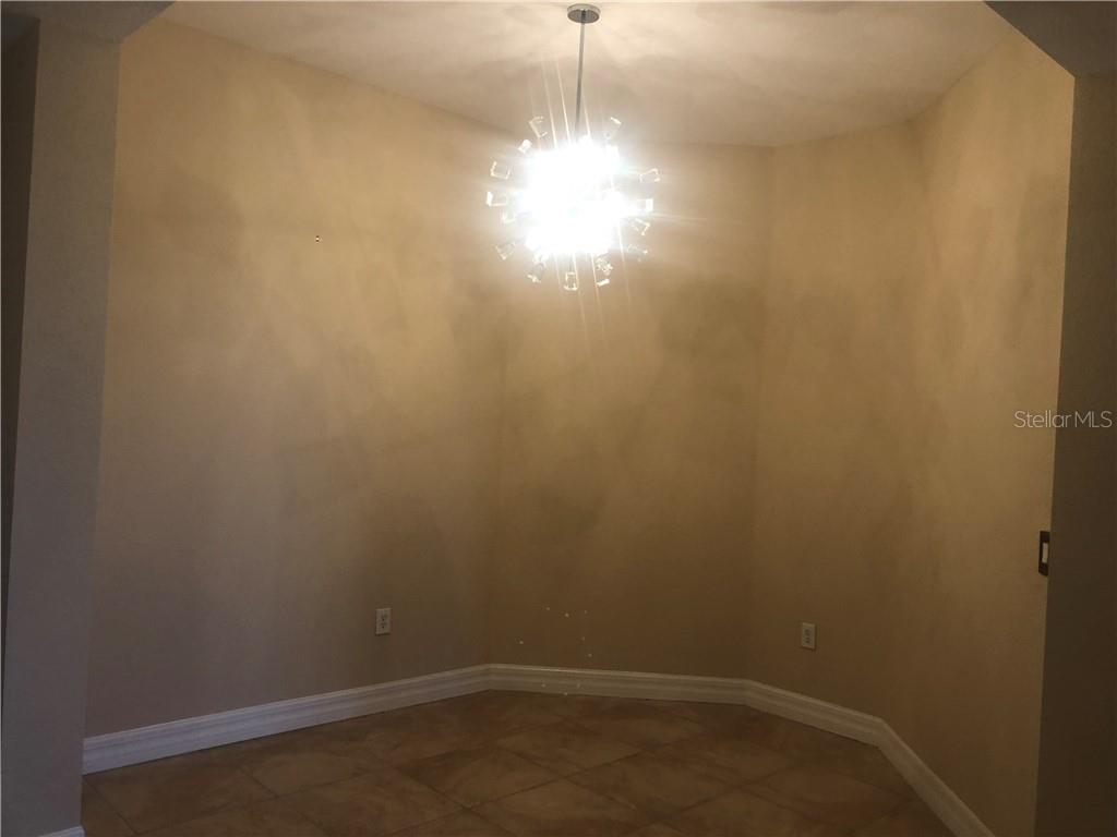 Image 19 of 33 For 98 Vivante Boulevard 417