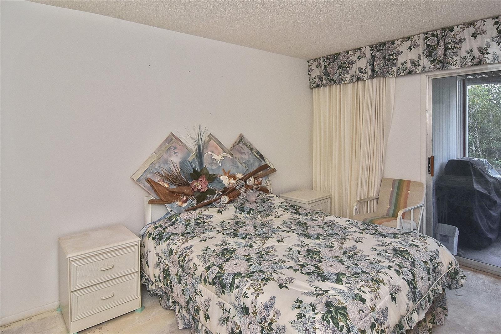 Image 12 of 28 For 22375 Edgewater Drive 133