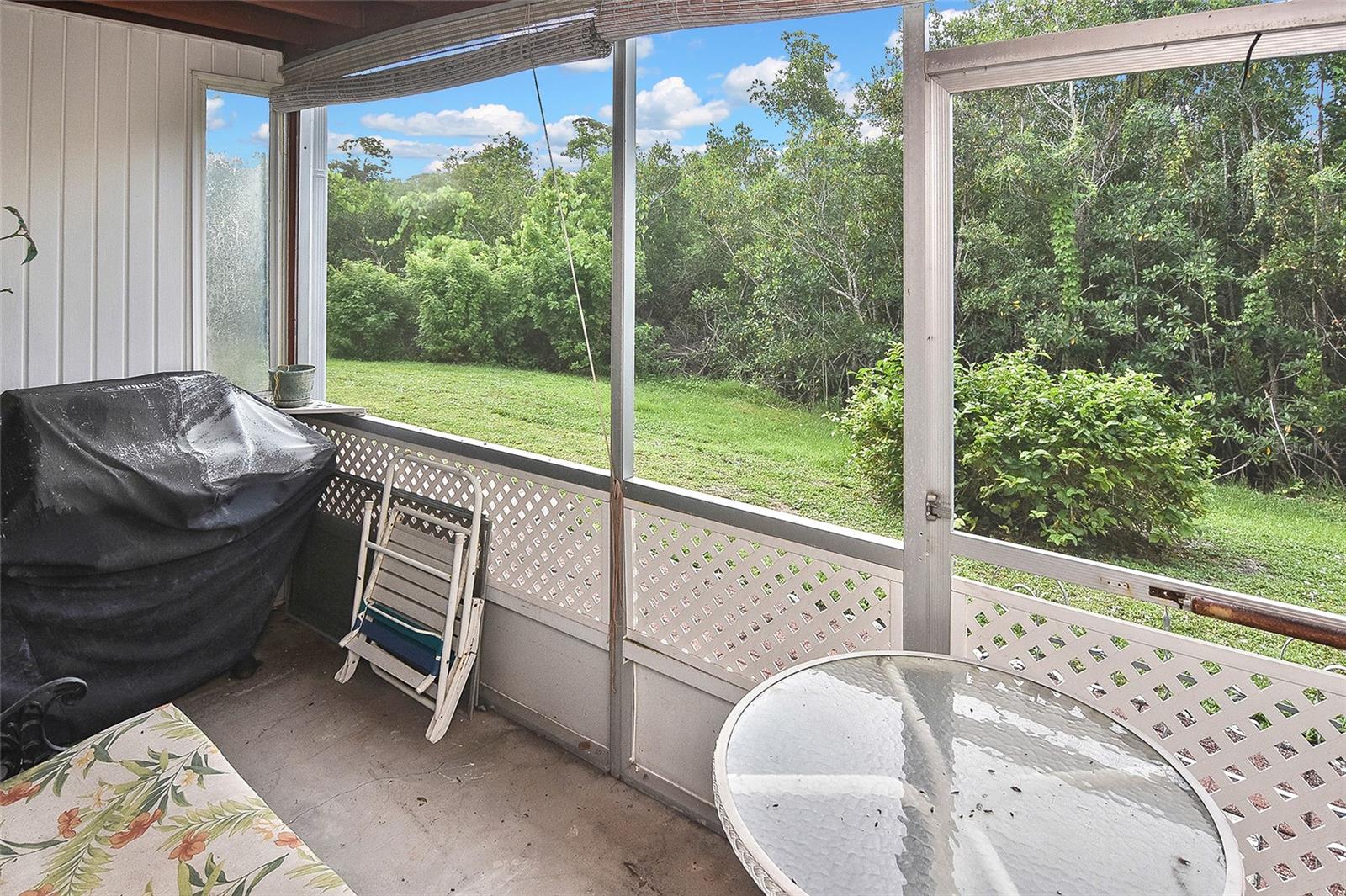 Image 15 of 28 For 22375 Edgewater Drive 133