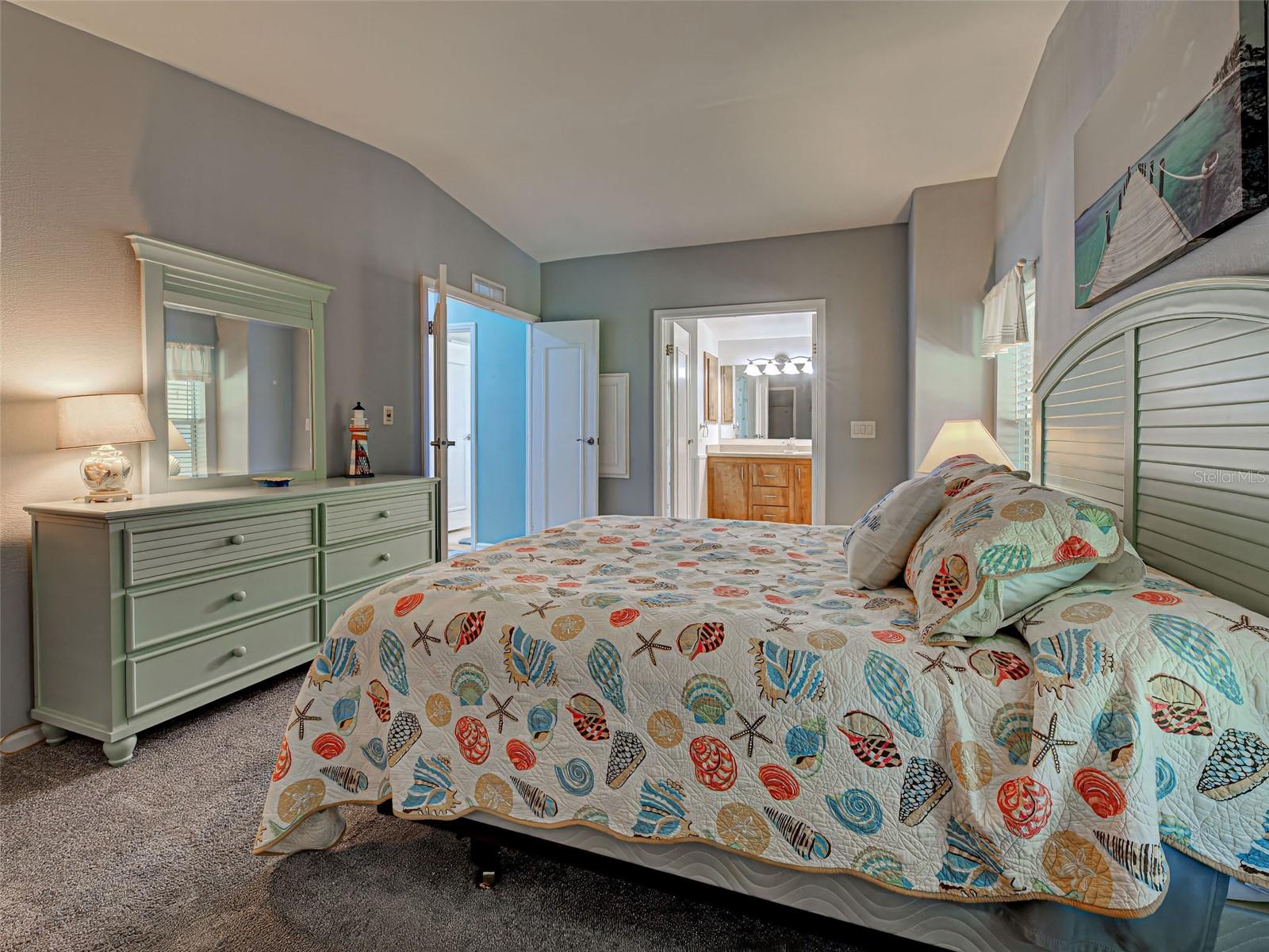 Image 29 of 56 For 6562 Hikina Drive