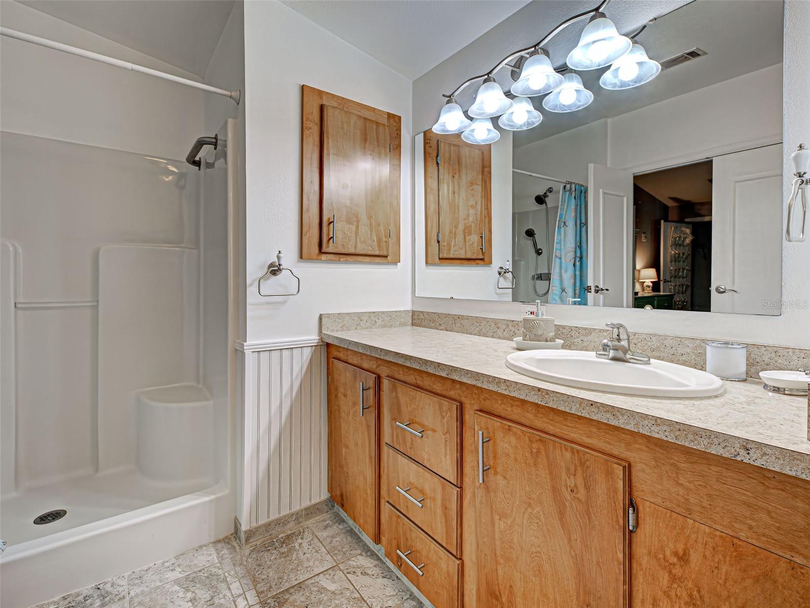 Image 34 of 56 For 6562 Hikina Drive