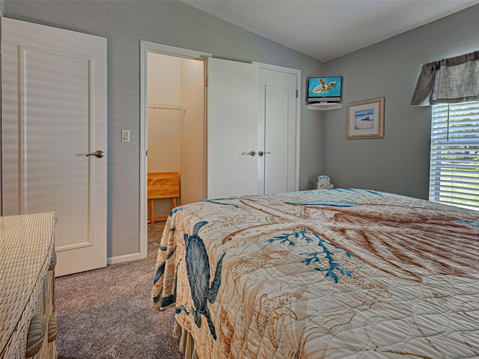 Image 38 of 56 For 6562 Hikina Drive