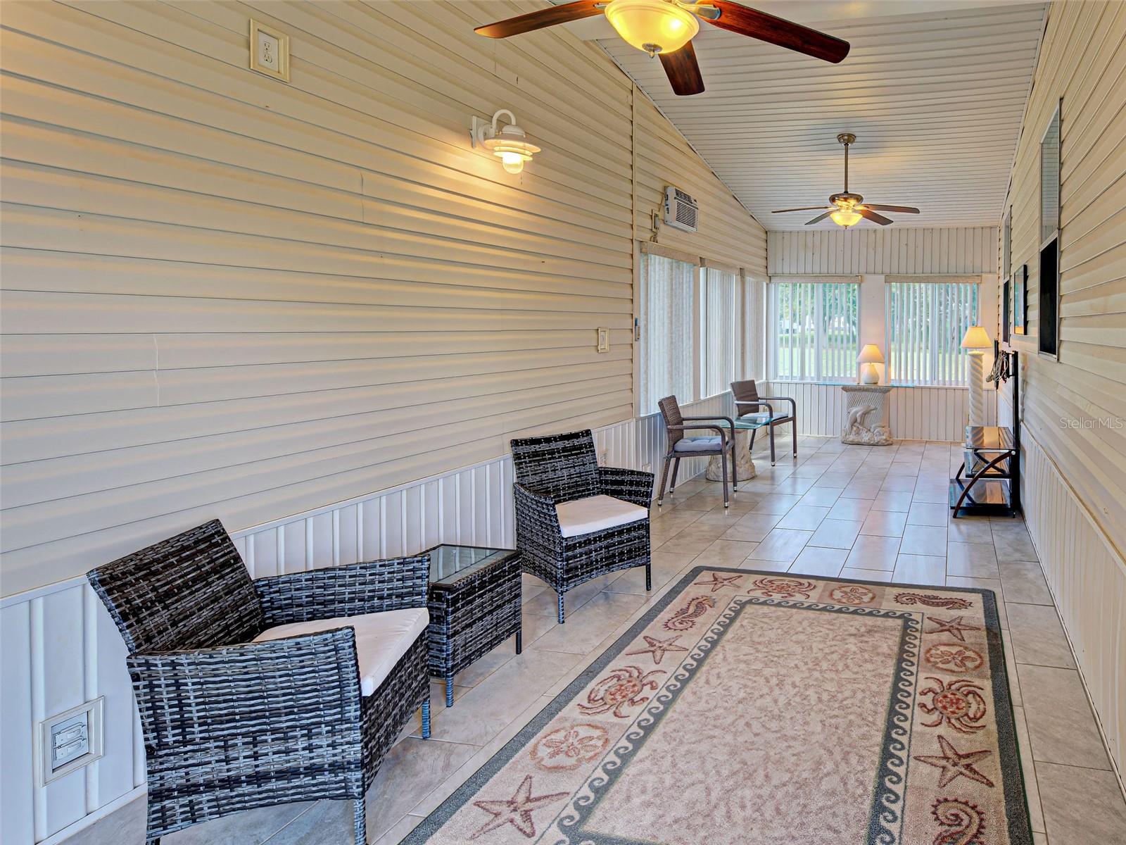 Image 43 of 56 For 6562 Hikina Drive