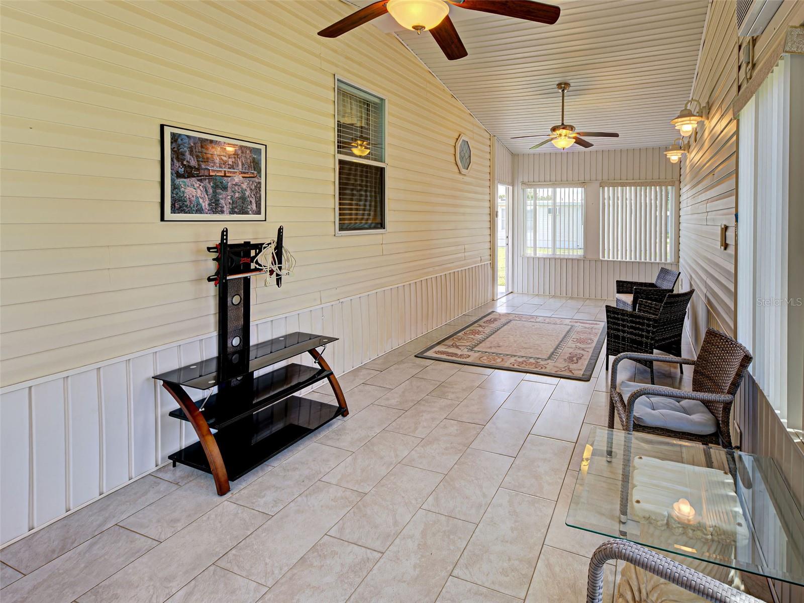 Image 44 of 56 For 6562 Hikina Drive