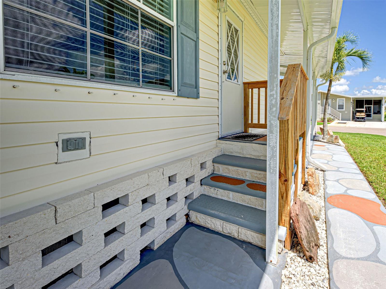 Image 45 of 56 For 6562 Hikina Drive