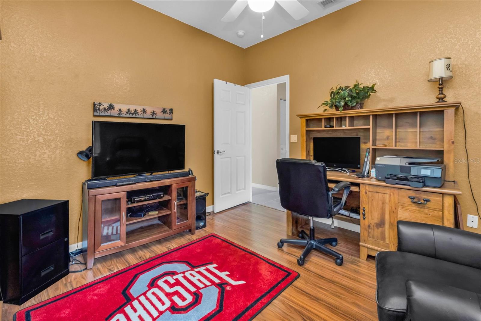 Image 19 of 42 For 24323 Buckingham Way