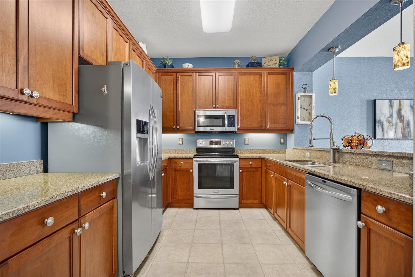Image 10 of 51 For 5114 Melbourne Street A105