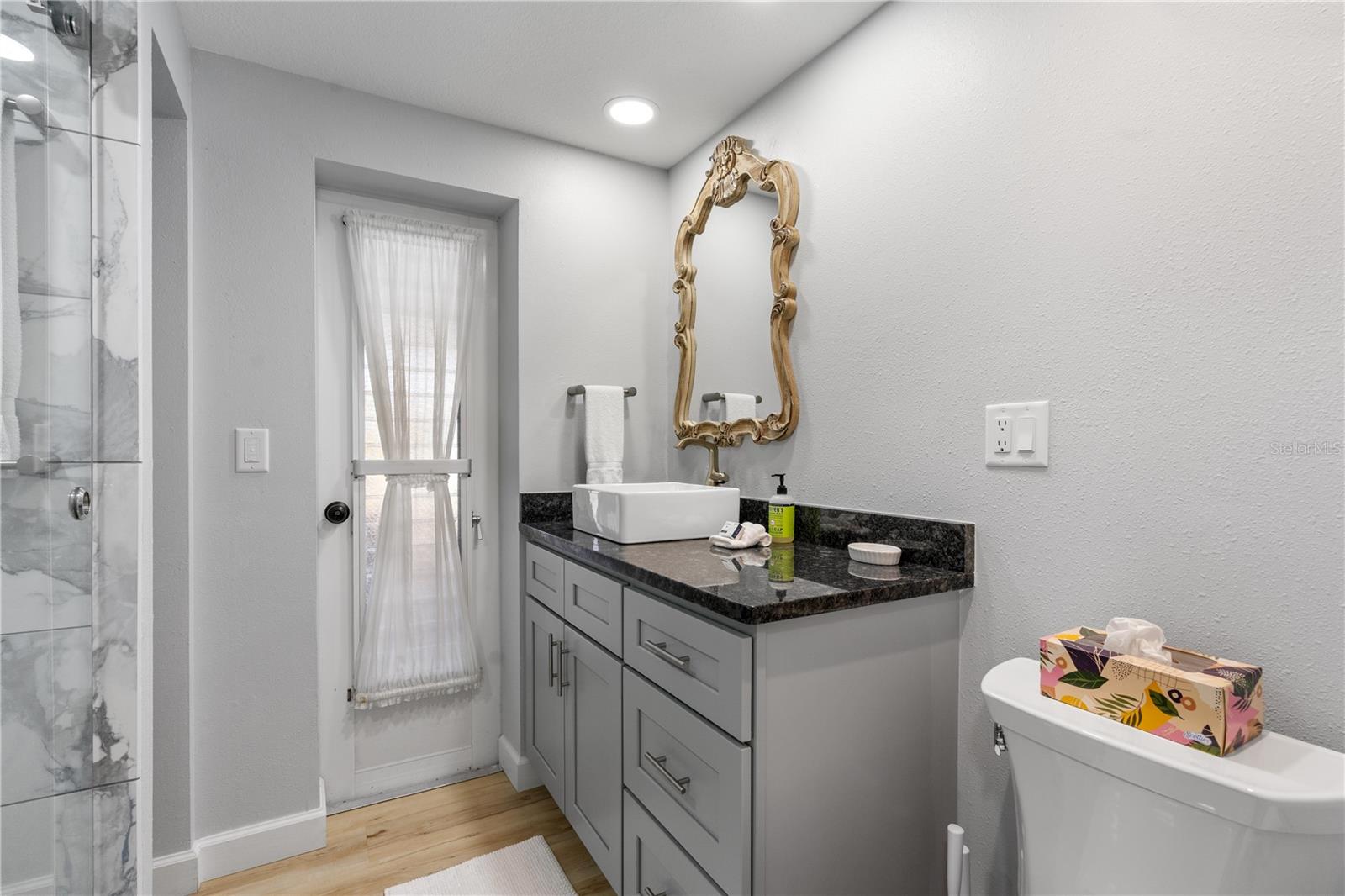 Image 34 of 58 For 2476 Beach Road