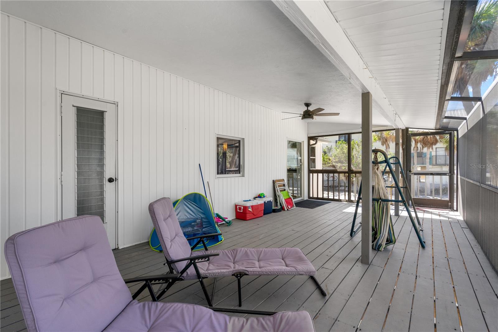 Image 49 of 58 For 2476 Beach Road