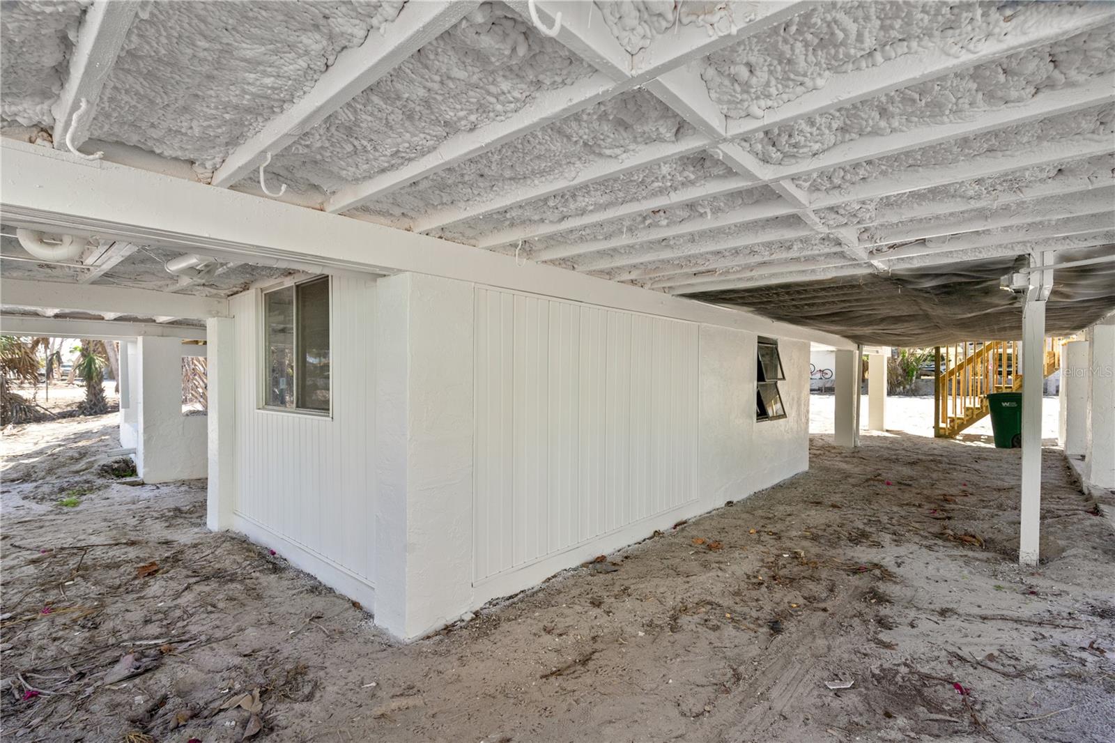 Image 57 of 58 For 2476 Beach Road