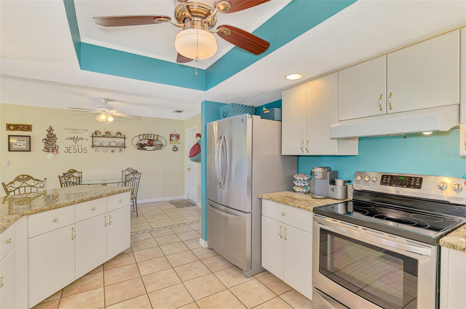 Image 17 of 59 For 22515 Rye Avenue