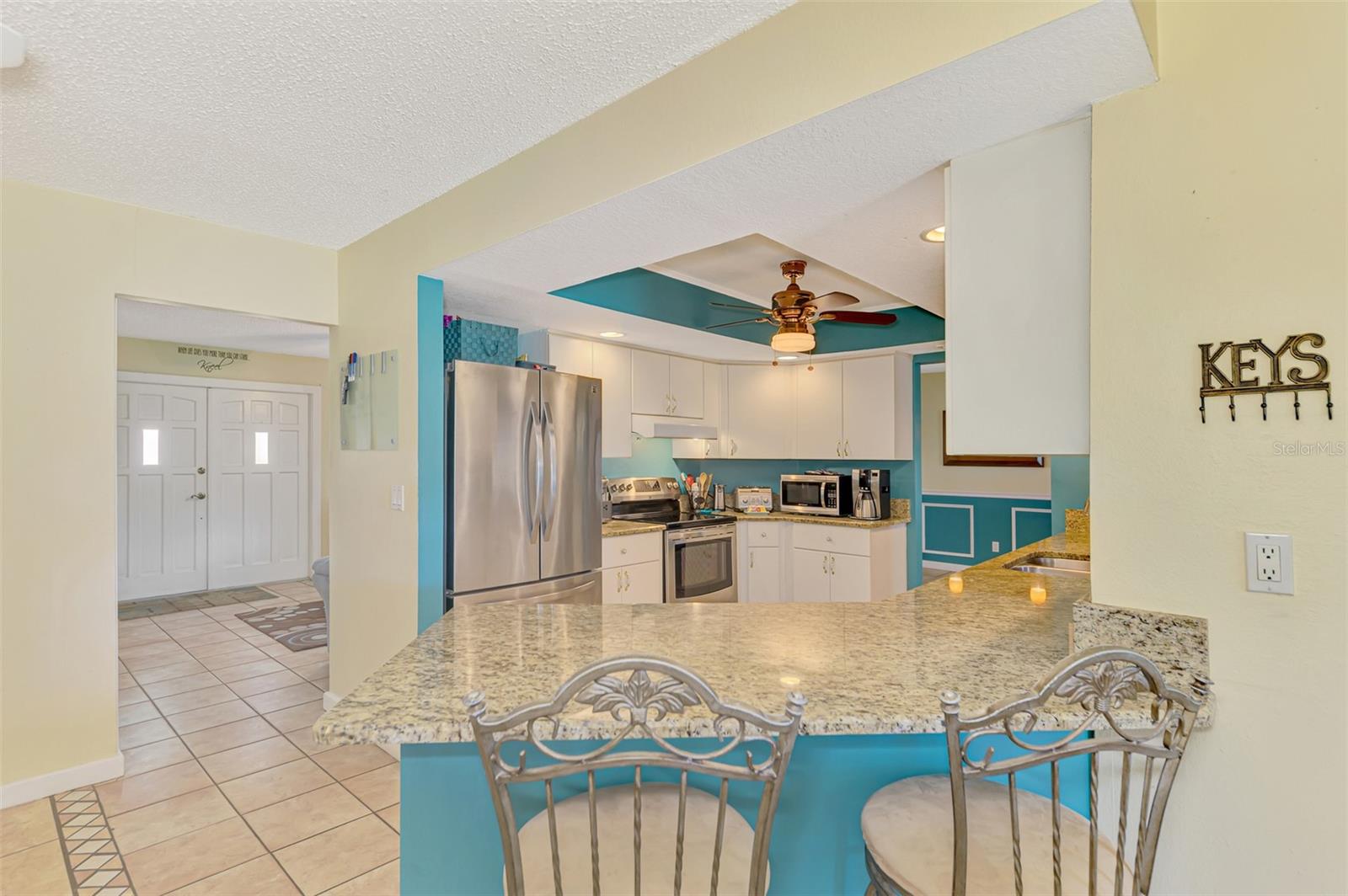 Image 18 of 59 For 22515 Rye Avenue