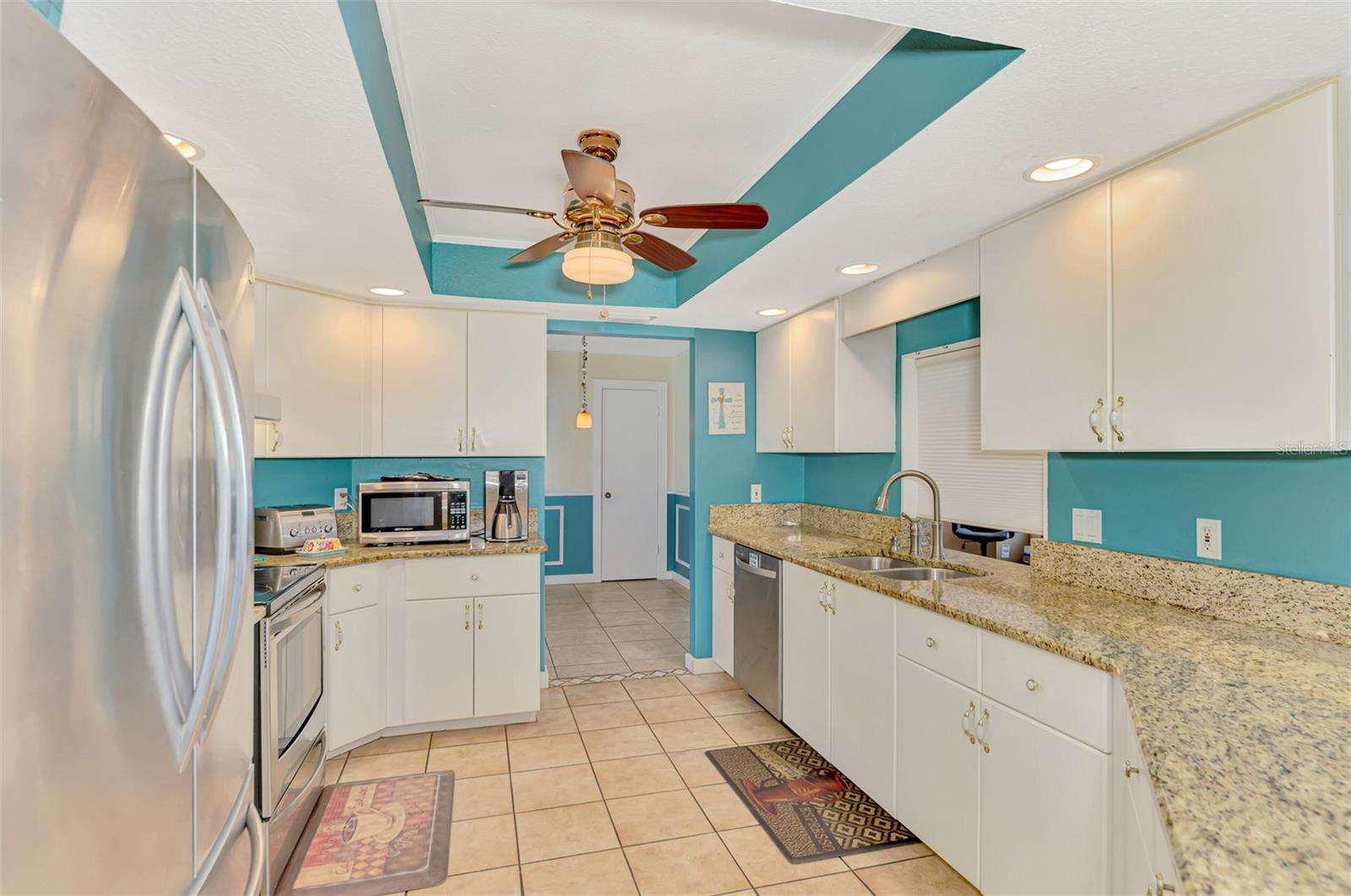 Image 20 of 59 For 22515 Rye Avenue