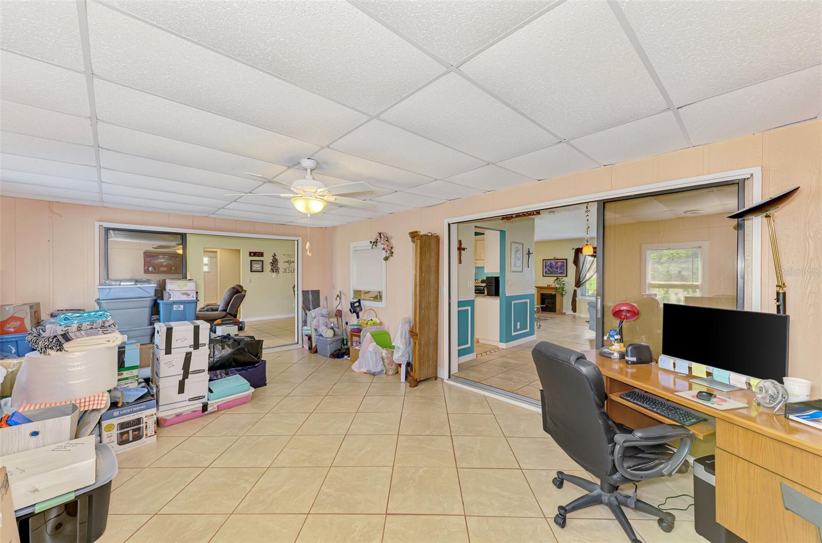 Image 43 of 59 For 22515 Rye Avenue