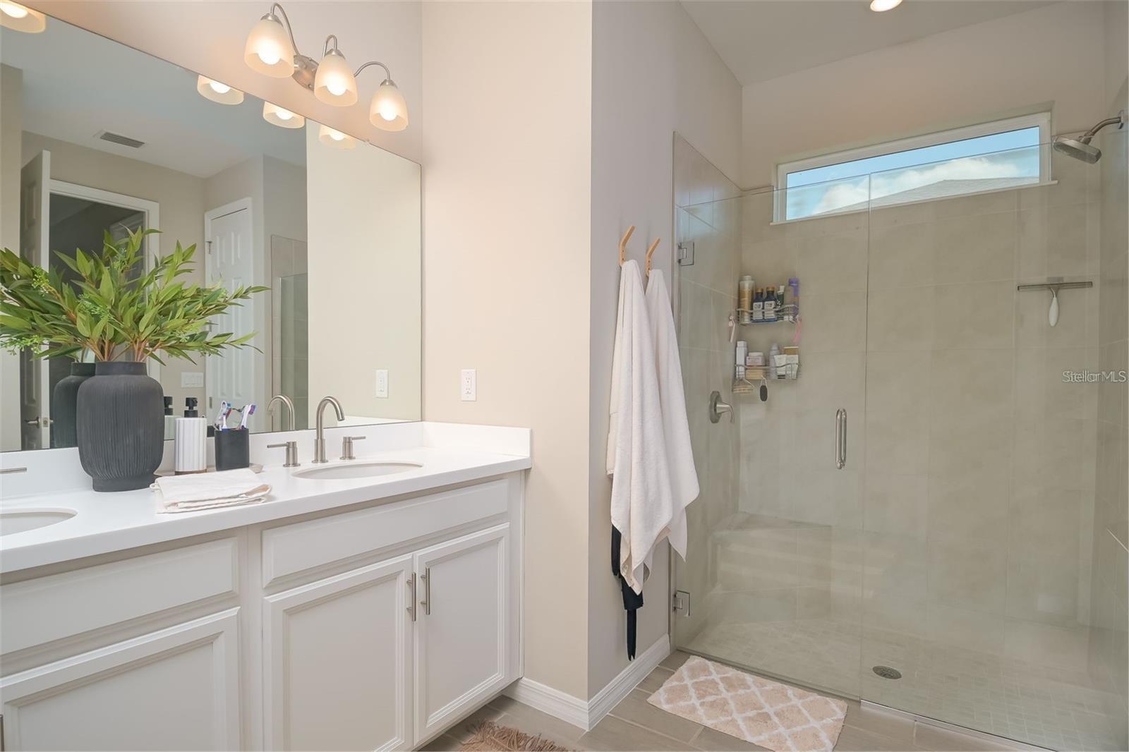 Image 19 of 34 For 2636 Mauritania Road