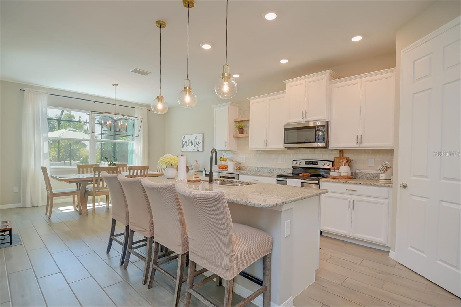 Image 5 of 34 For 2636 Mauritania Road