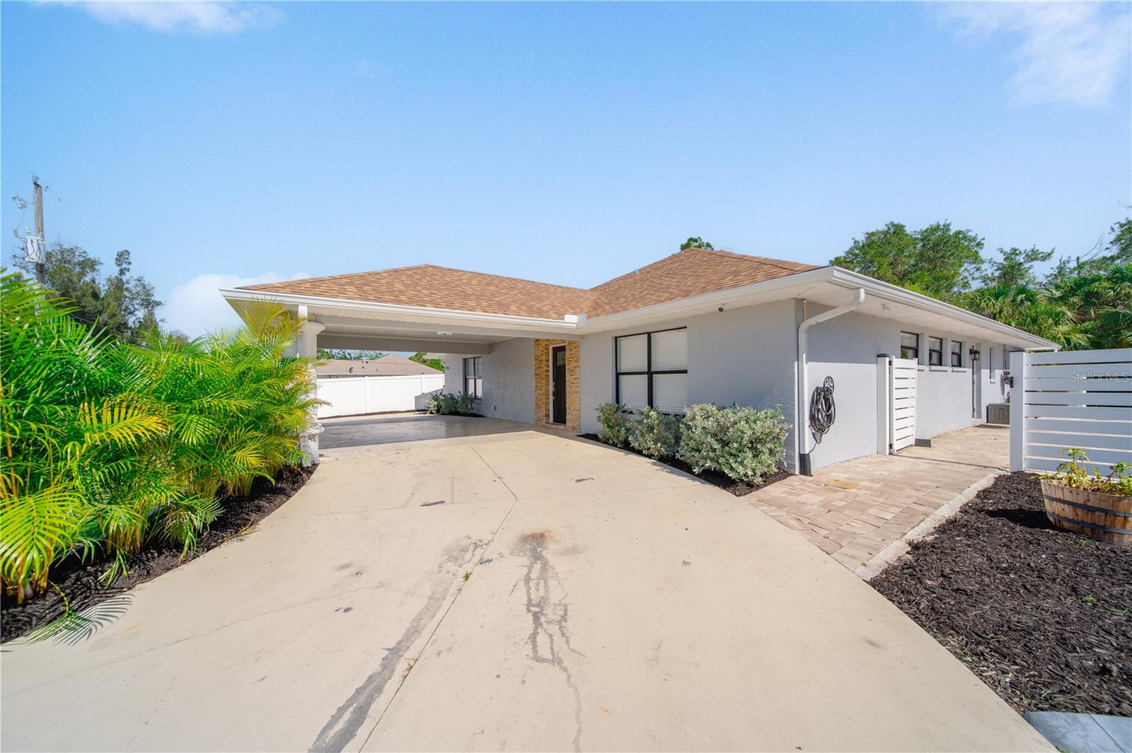 Image 40 of 44 For 12214 Hernando Road