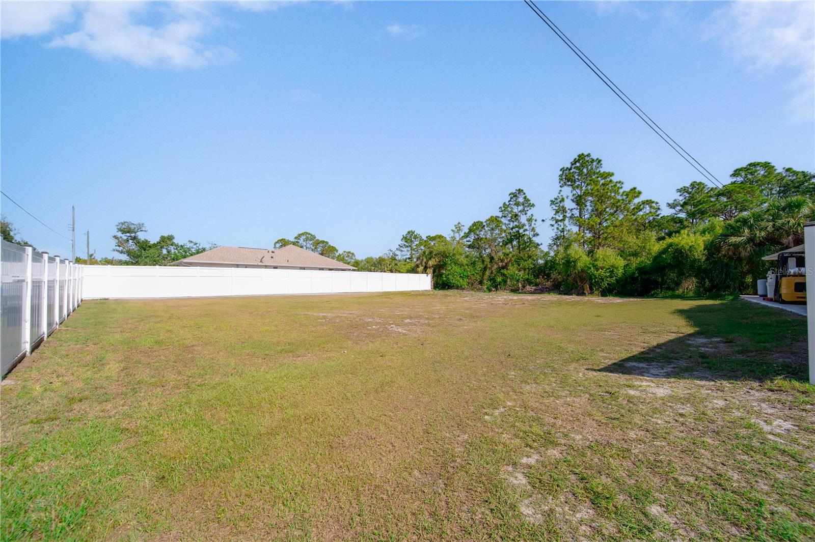 Image 5 of 44 For 12214 Hernando Road